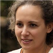 Chemielehrerin mit Schwerpunkt auf praxisorientiertem Lernen. Nachhilfeunterricht von 9. bis 12. Klasse